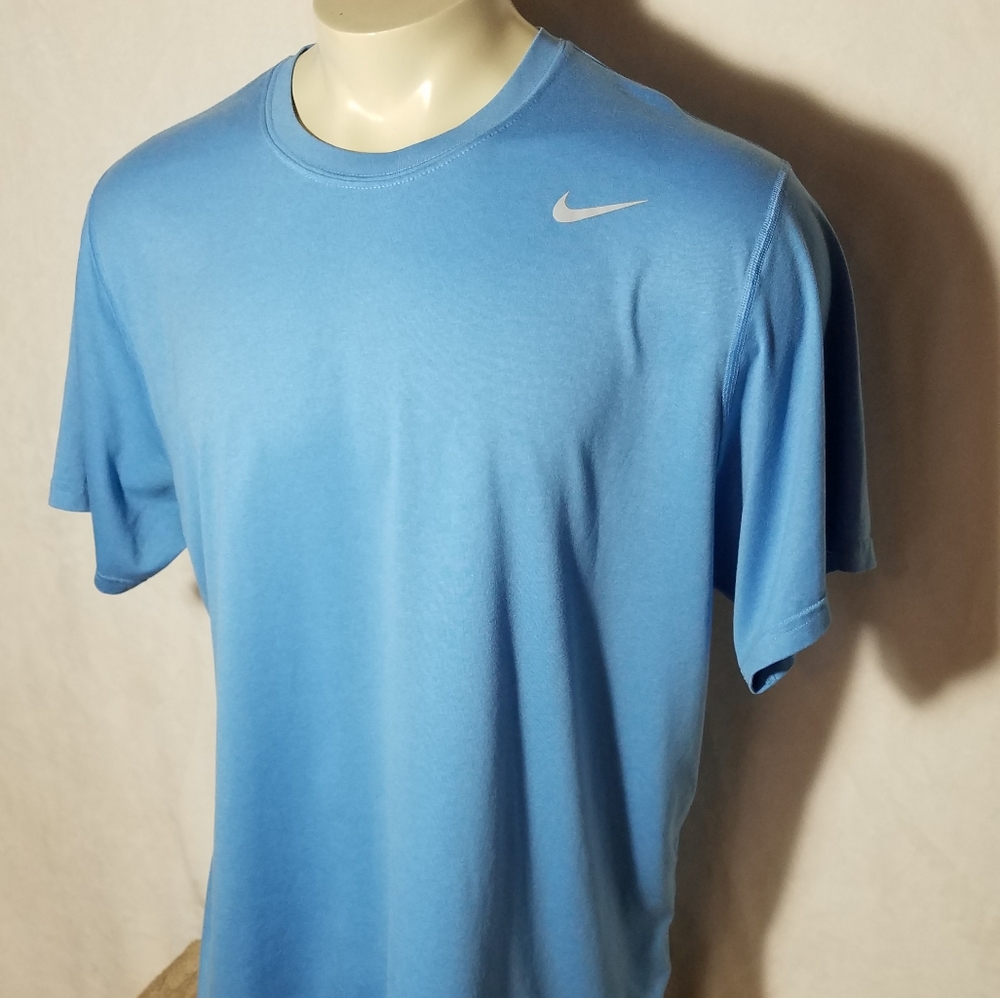 Nike DRI-FIT Tshirt
